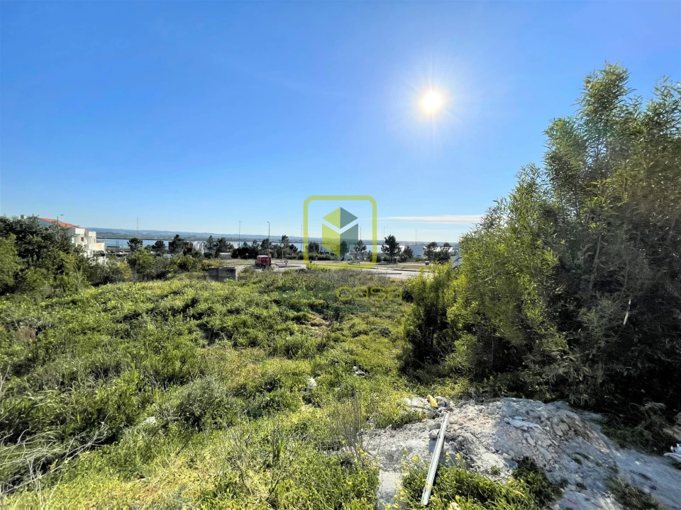 Terreno para Venda em Vila Verde Foto 2