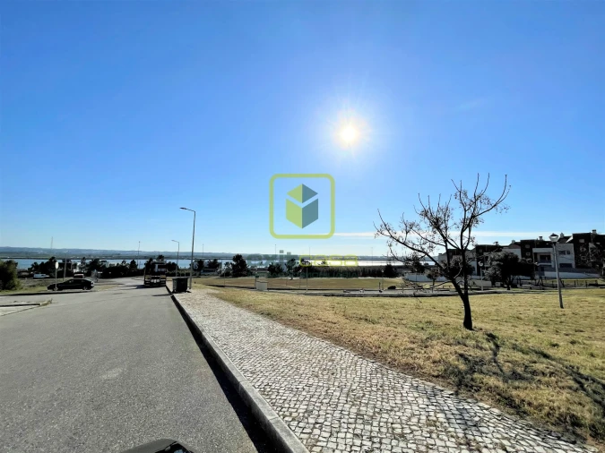 Terreno para Venda em Vila Verde Foto 6