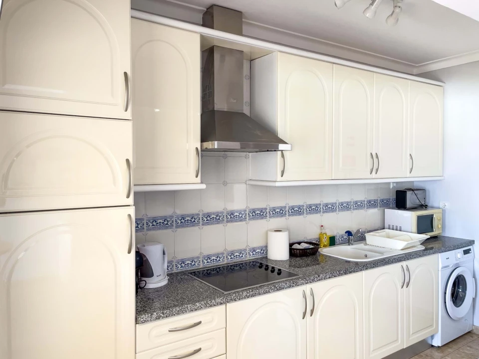 Apartamento T1 para Venda em Portimão Foto 6