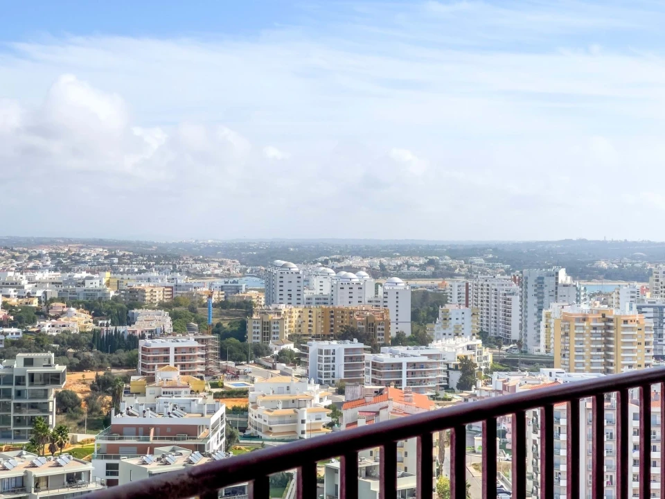 Apartamento T1 para Venda em Portimão Foto 11