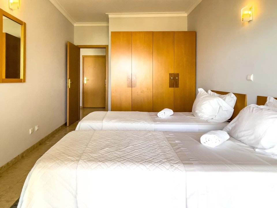 Apartamento T1 para Venda em Portimão Foto 14