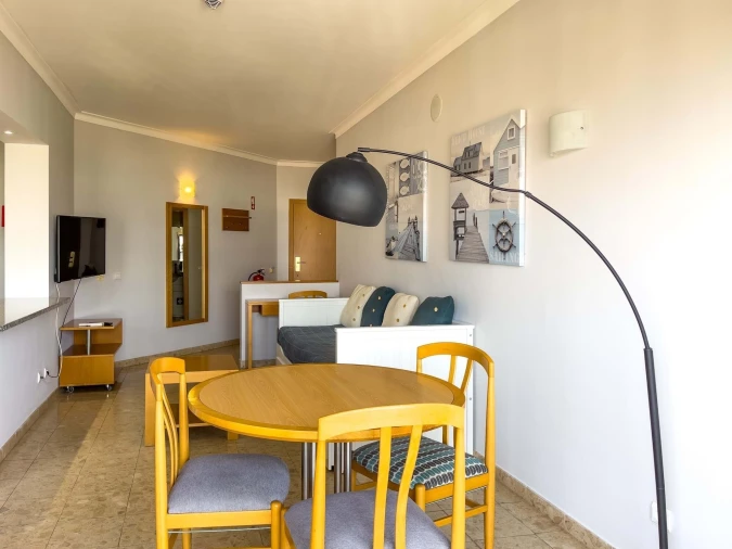 Apartamento T1 para Venda em Portimão Foto 8