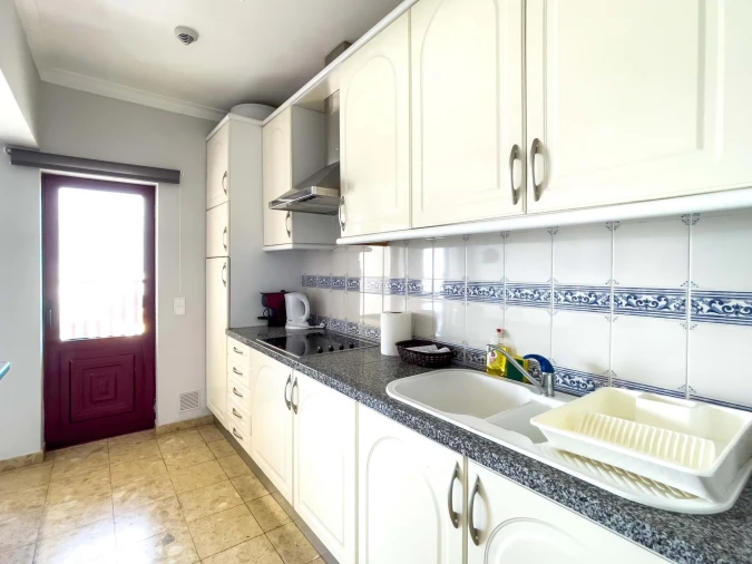 Apartamento T1 para Venda em Portimão Foto 7
