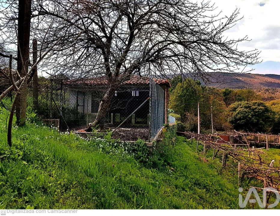 Moradia T5 para Venda em Venade e Azevedo Foto 17