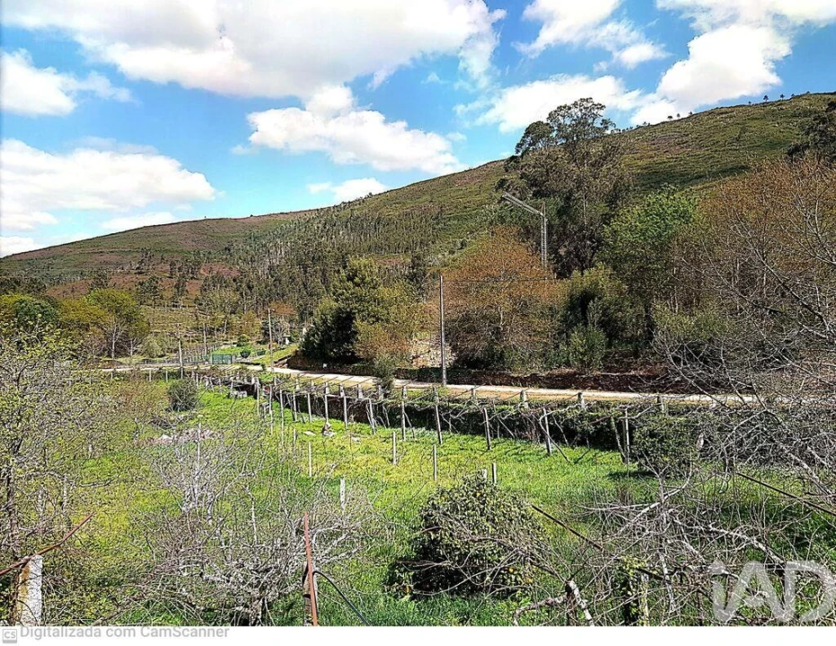 Moradia T5 para Venda em Venade e Azevedo Foto 18