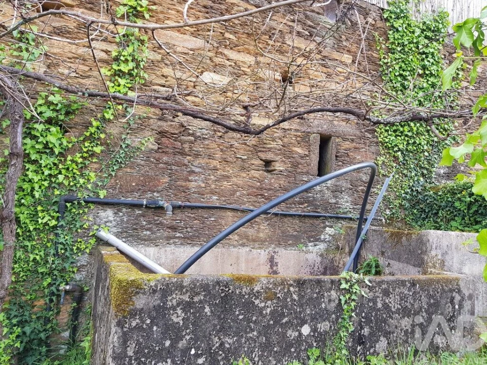 Moradia T5 para Venda em Venade e Azevedo Foto 25