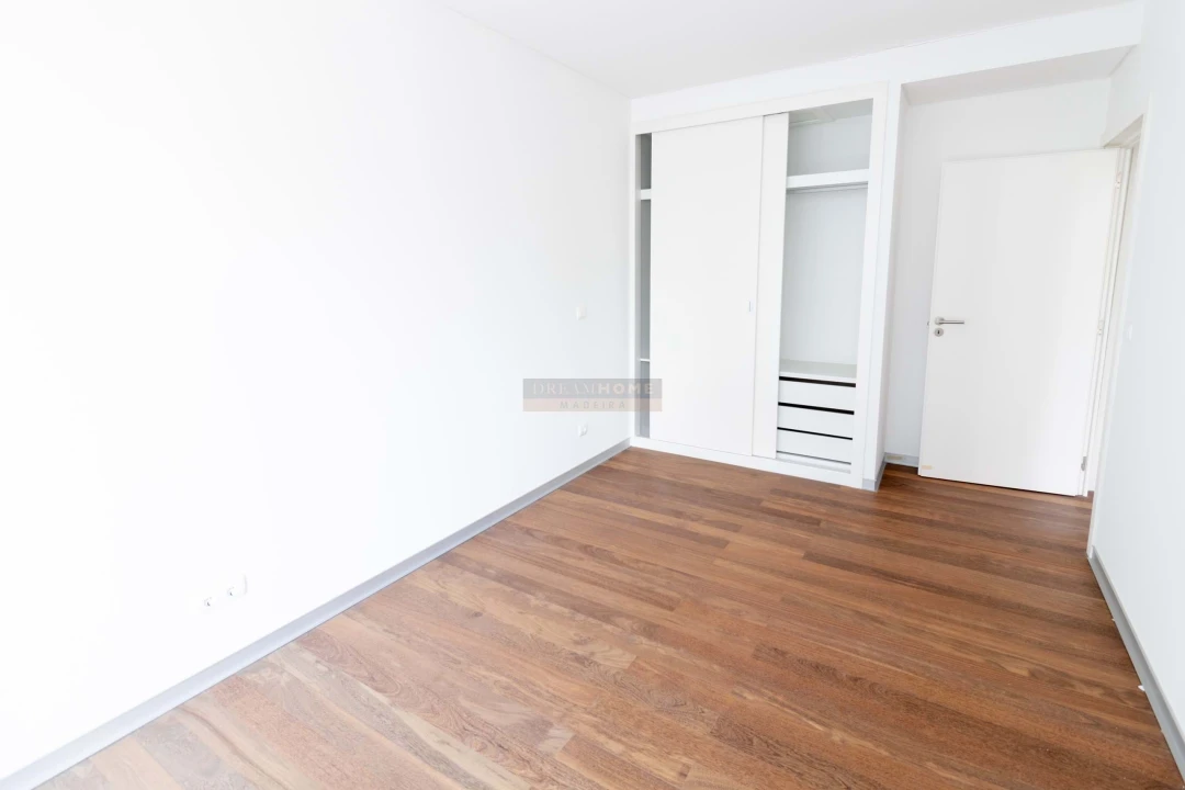 Apartamento T2 para Venda em Funchal (Se) Foto 10