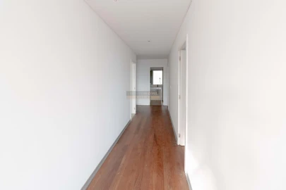 Apartamento T2 para Venda em Funchal (Se)