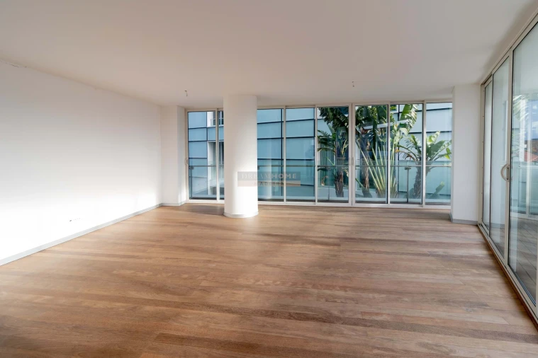 Apartamento T2 para Venda em Funchal (Se) Foto 7