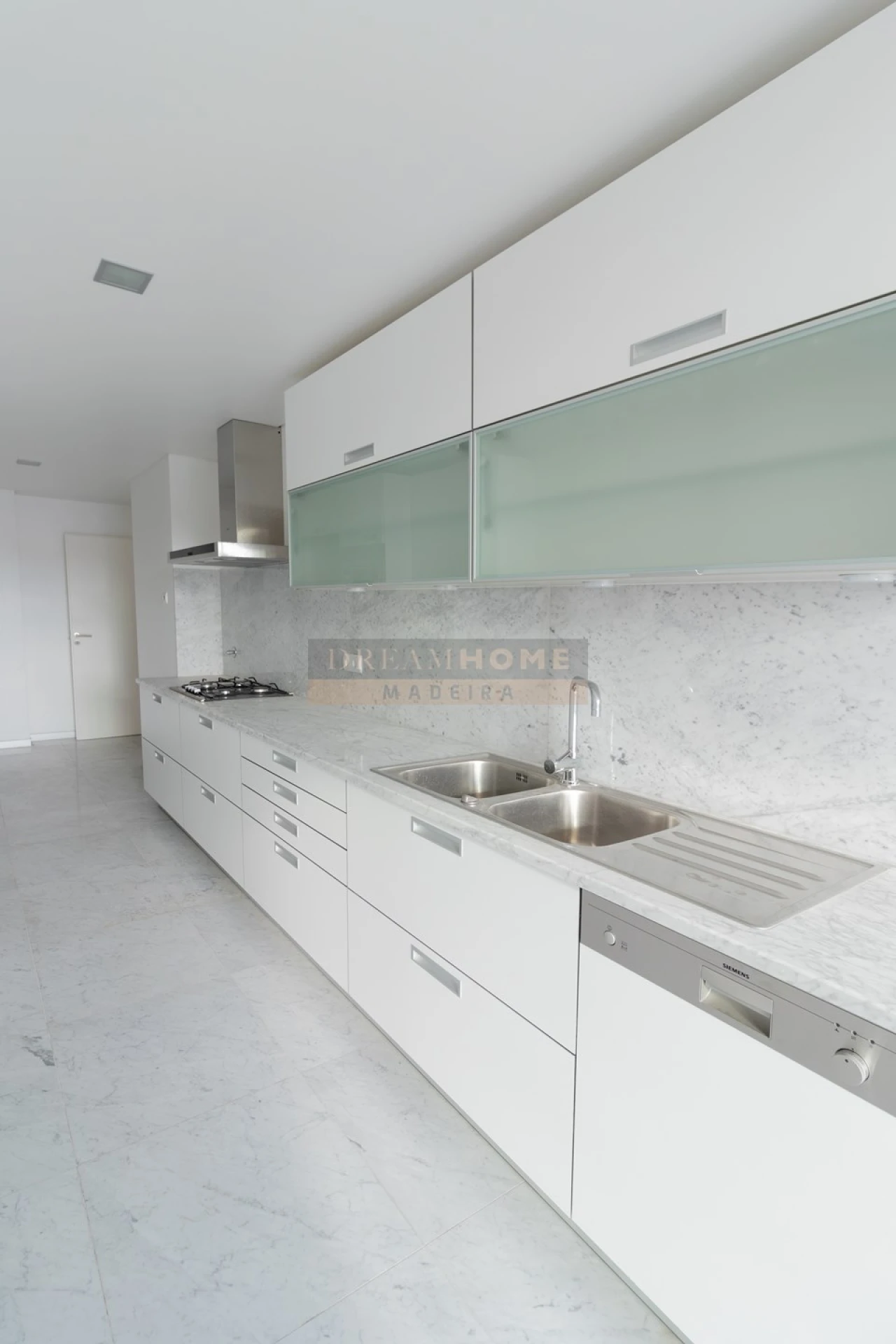 Apartamento T2 para Venda em Funchal (Se) Foto 4
