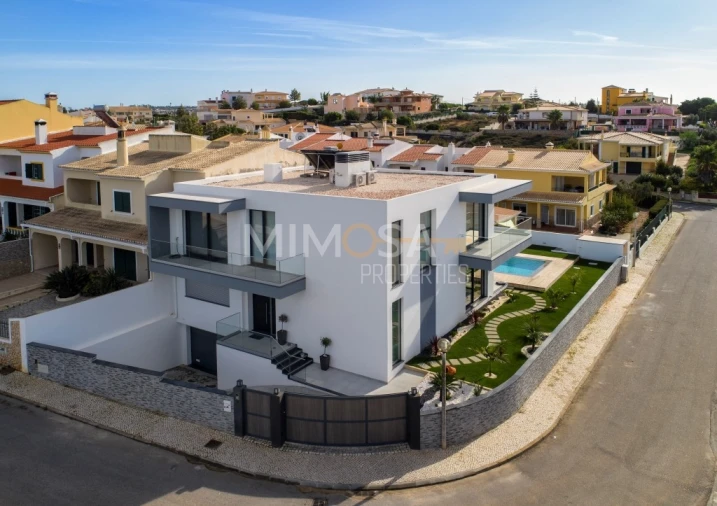 Moradia T3 para Venda em Estômbar e Parchal Foto 4