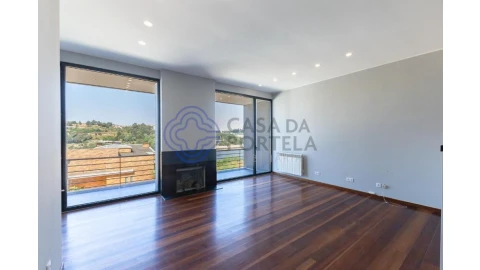 Moradia T5 para Venda em Gondomar (São Cosme), Valbom e Jovim