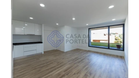 Moradia T5 para Venda em Gondomar (São Cosme), Valbom e Jovim