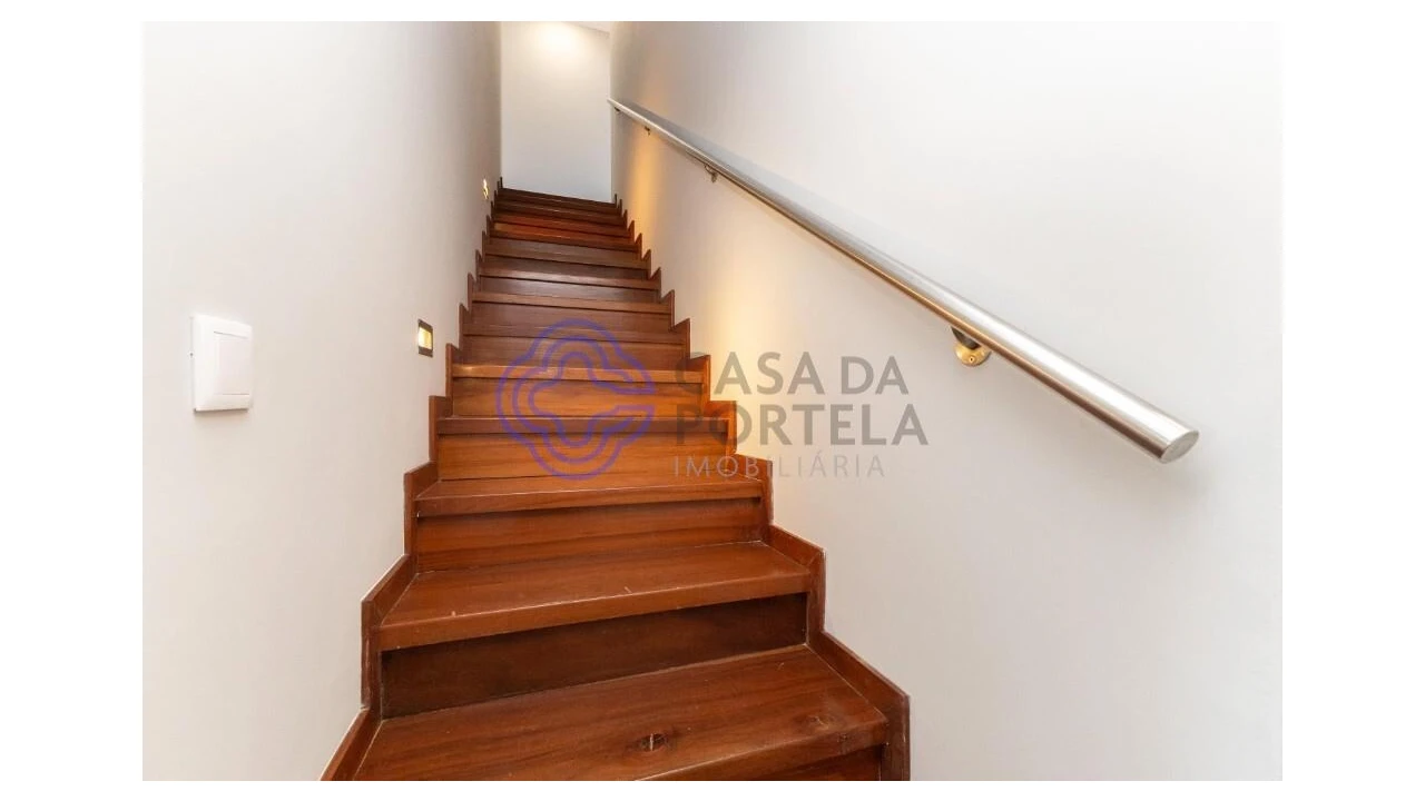 Moradia T5 para Venda em Gondomar (São Cosme), Valbom e Jovim Foto 38