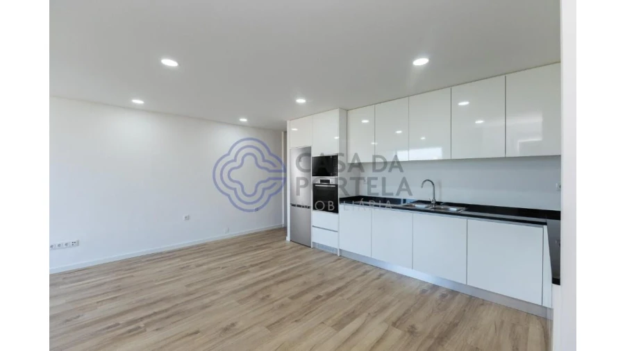 Moradia T5 para Venda em Gondomar (São Cosme), Valbom e Jovim Foto 13
