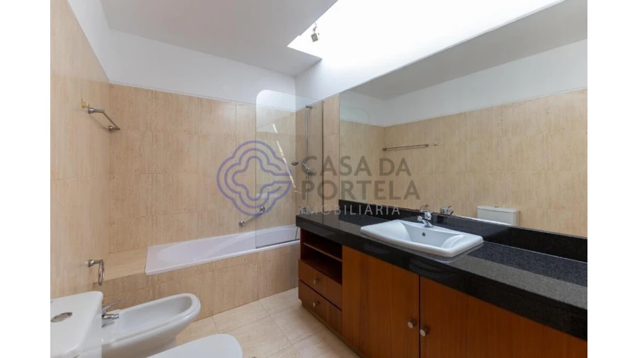 Moradia T5 para Venda em Gondomar (São Cosme), Valbom e Jovim Foto 51