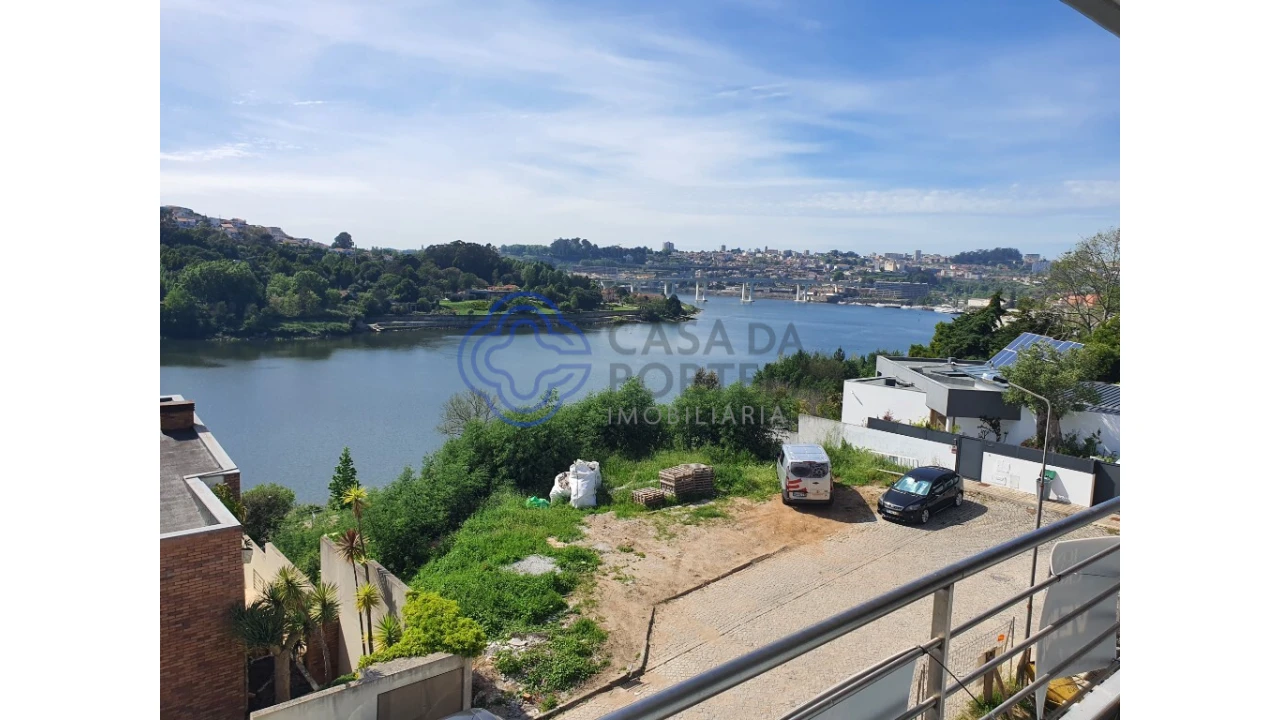 Moradia T5 para Venda em Gondomar (São Cosme), Valbom e Jovim Foto 6