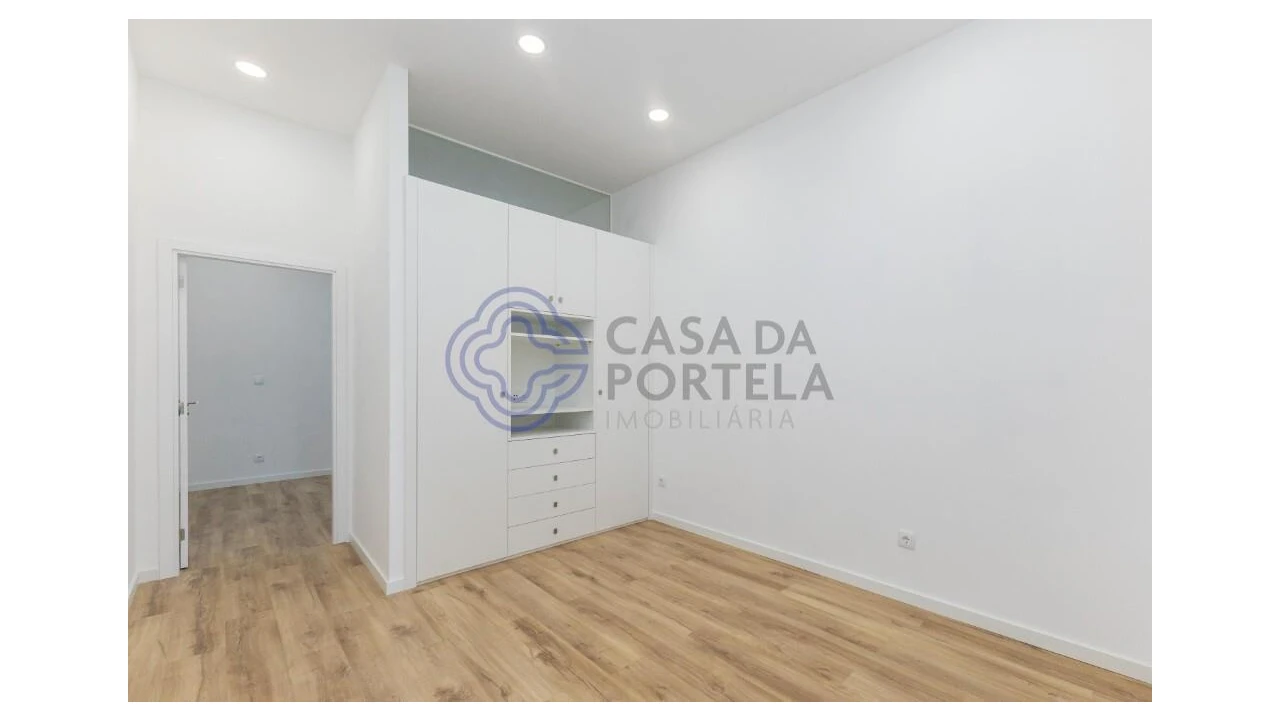 Moradia T5 para Venda em Gondomar (São Cosme), Valbom e Jovim Foto 19