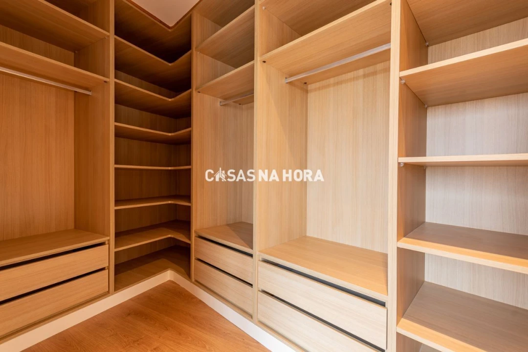 Moradia T4 para Venda em Agualva e Mira-Sintra Foto 20