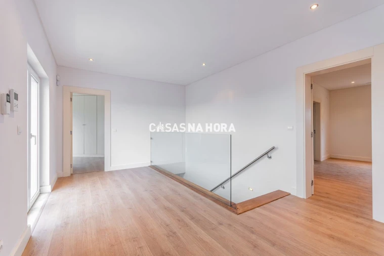 Moradia T4 para Venda em Agualva e Mira-Sintra Foto 14