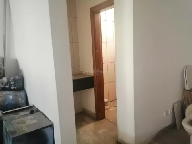 Negócio para Venda em Ferragudo Foto 4