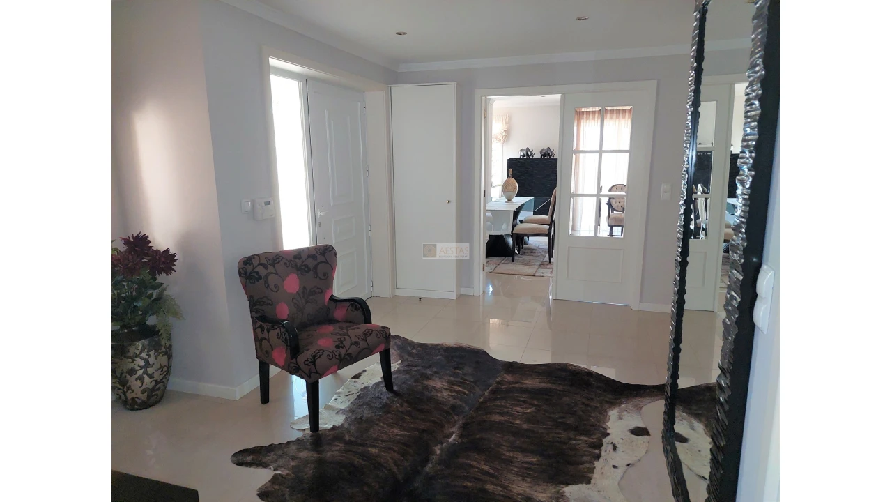 Moradia T3 para Venda em Santa Marinha e São Pedro da Afurada Foto 3