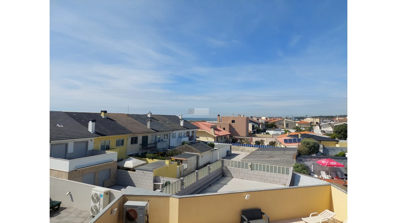 Moradia T3 para Venda em Santa Marinha e São Pedro da Afurada Foto 22