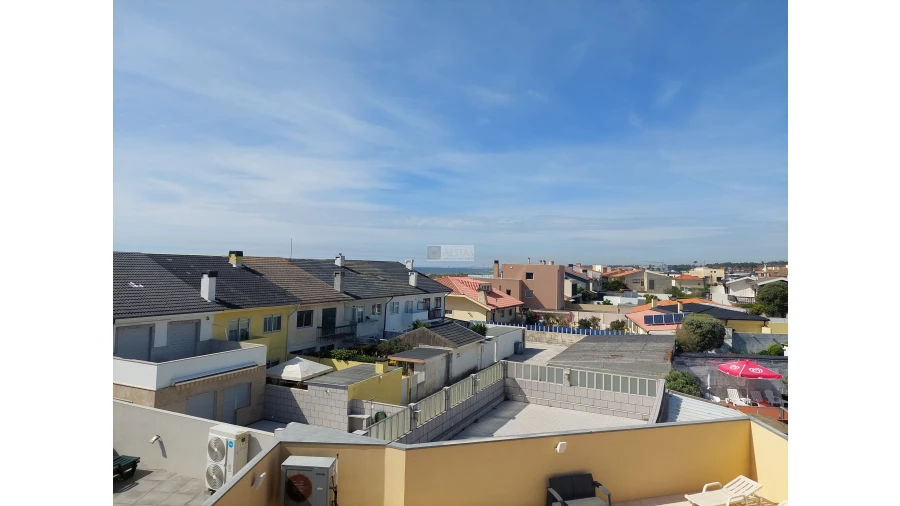 Moradia T3 para Venda em Santa Marinha e São Pedro da Afurada Foto 22
