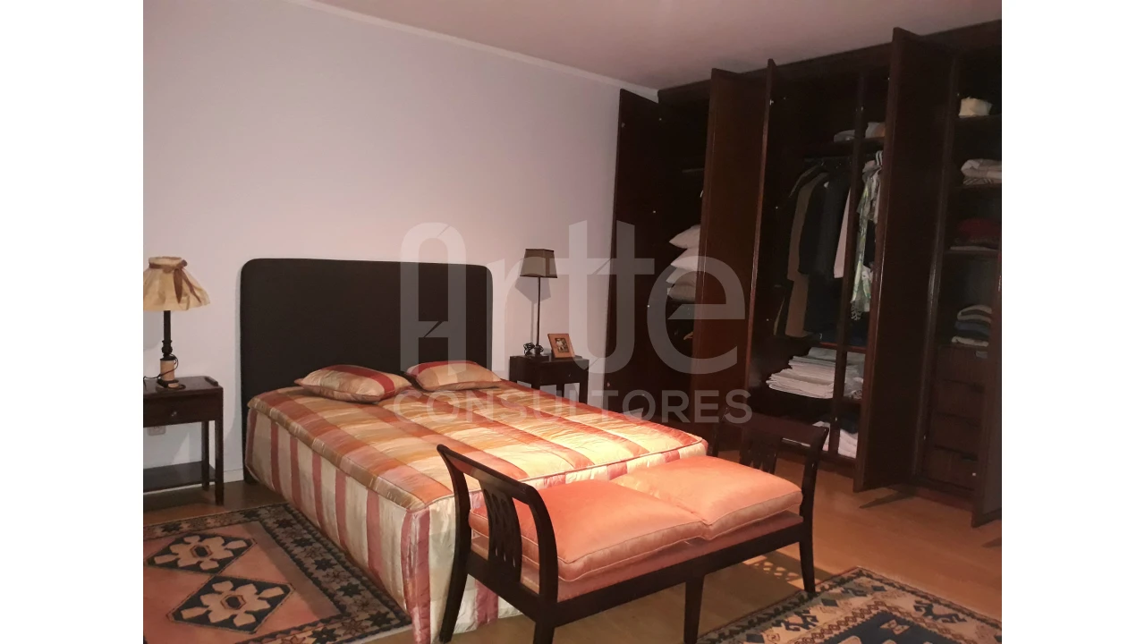 Moradia T5 para Venda em Avelãs de Caminho Foto 16