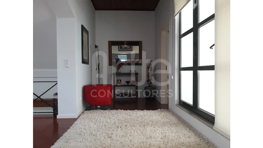 Moradia T5 para Venda em Avelãs de Caminho Foto 34