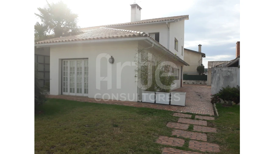 Moradia T5 para Venda em Avelãs de Caminho Foto 44