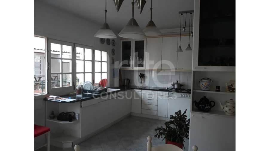 Moradia T5 para Venda em Avelãs de Caminho Foto 9