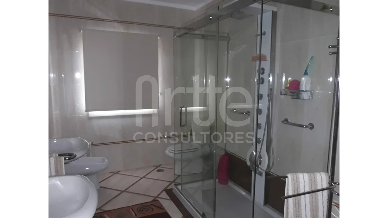 Moradia T5 para Venda em Avelãs de Caminho Foto 19