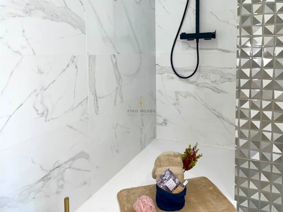 Apartamento T2 para Venda em São Vicente Foto 8