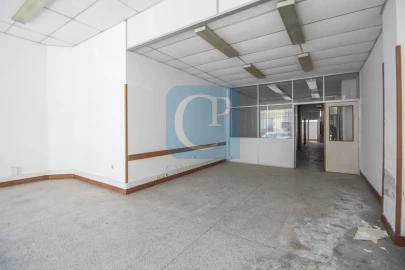 Loja para Arrendamento em Cedofeita, Santo Ildefonso, Sé, Miragaia, São Nicolau e Vitória