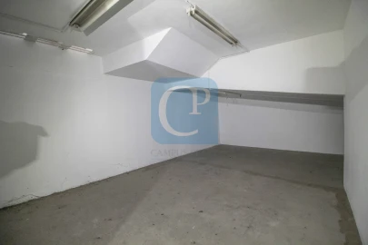 Loja para Arrendamento em Cedofeita, Santo Ildefonso, Sé, Miragaia, São Nicolau e Vitória