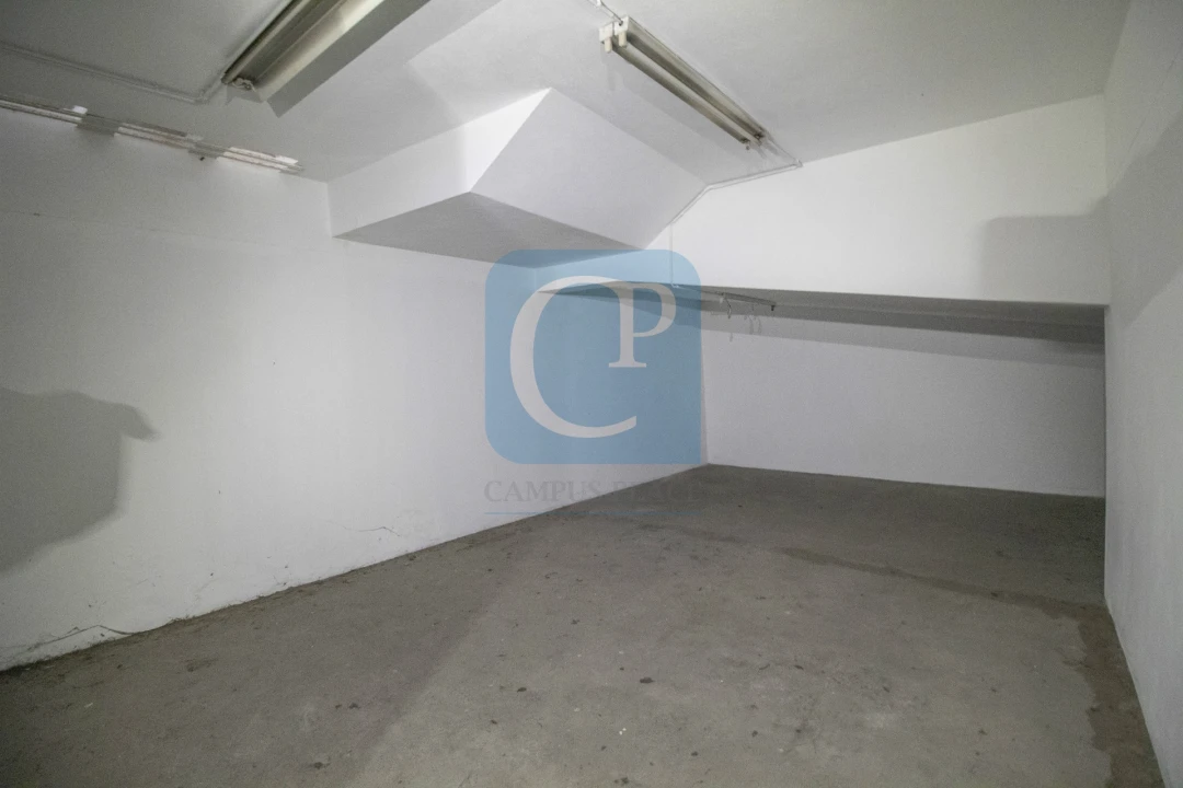 Loja para Arrendamento em Cedofeita, Santo Ildefonso, Sé, Miragaia, São Nicolau e Vitória Foto 10