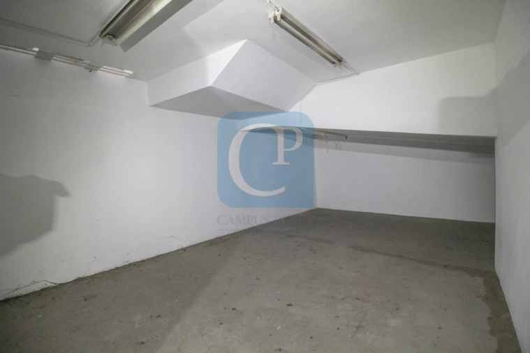 Loja para Arrendamento em Cedofeita, Santo Ildefonso, Sé, Miragaia, São Nicolau e Vitória Foto 10