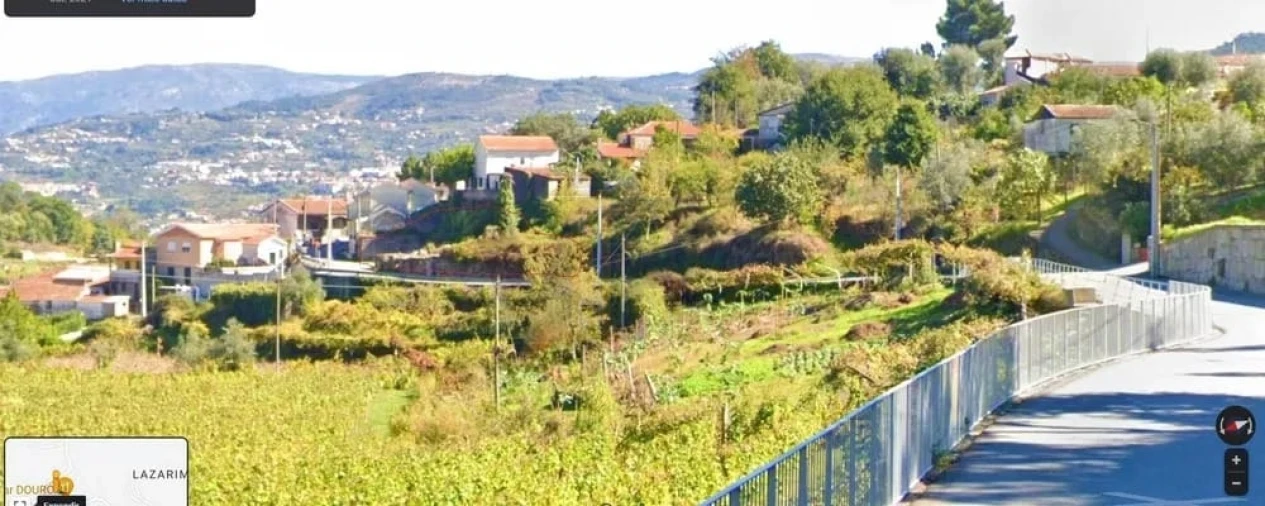 Moradia T2 para Venda em Santa Cruz do Douro e São Tomé de Covelas Foto 5
