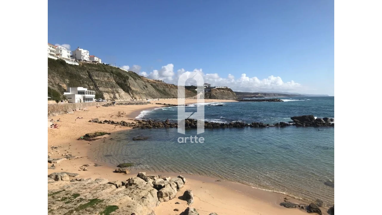 Moradia T5 para Venda em Carvoeira Foto 67