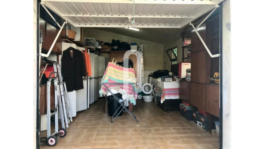 Moradia T5 para Venda em Carvoeira Foto 12