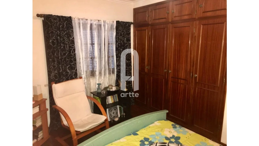 Moradia T5 para Venda em Carvoeira Foto 10