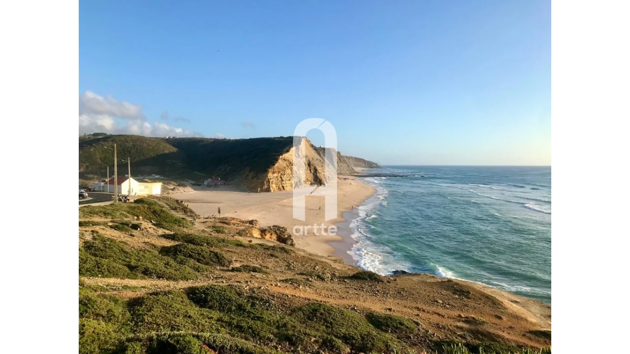 Moradia T5 para Venda em Carvoeira Foto 74