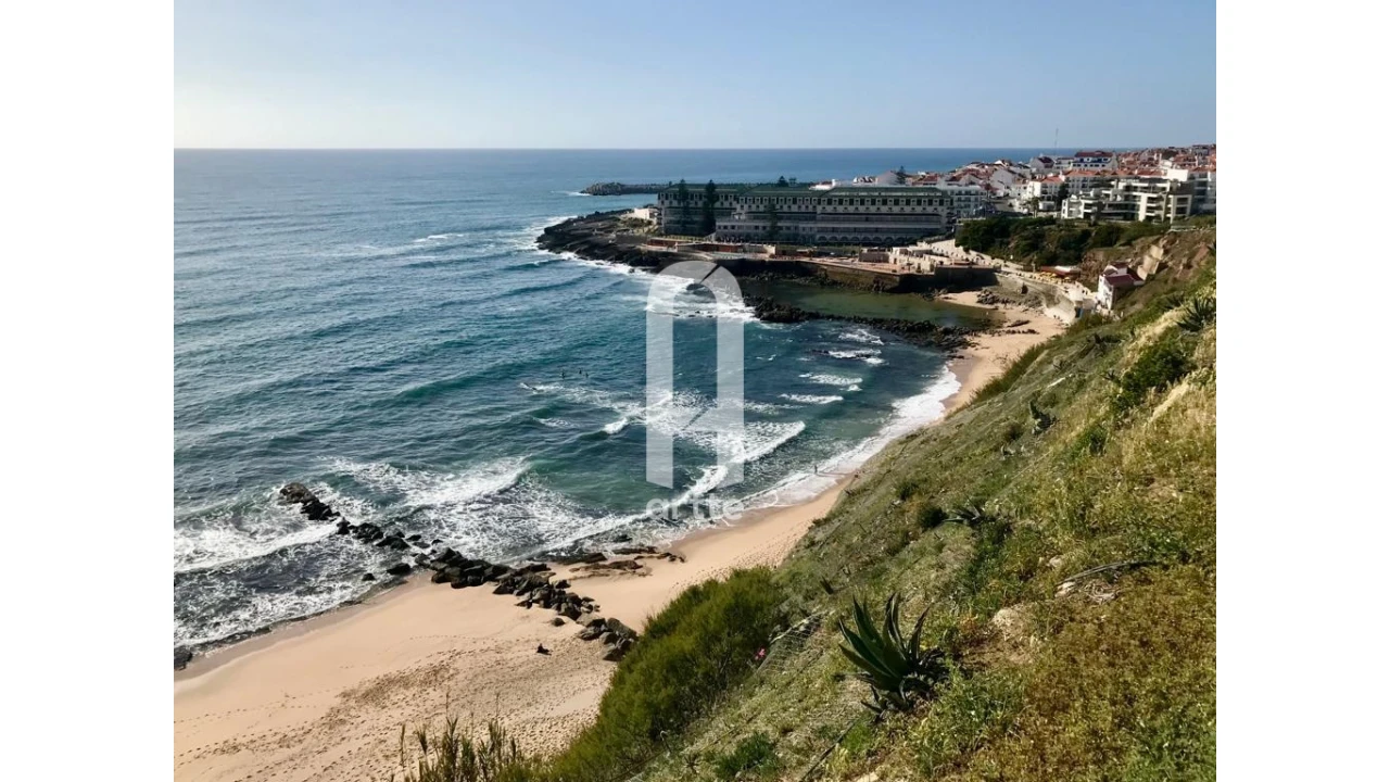 Moradia T5 para Venda em Carvoeira Foto 60