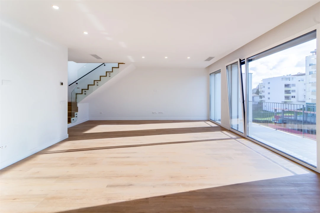 Apartamento T3 para Venda em Leiria, Pousos, Barreira e Cortes Foto 8