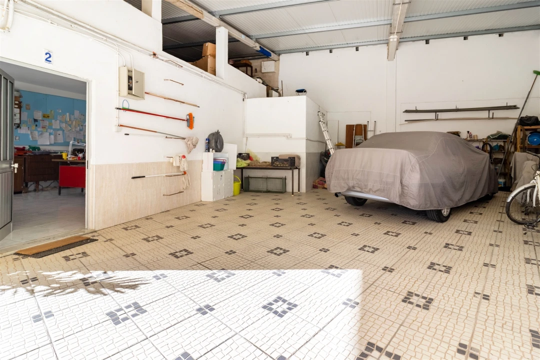 Moradia T5 para Venda em Calvaria de Cima Foto 30