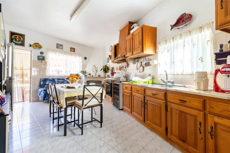 Moradia T5 para Venda em Calvaria de Cima Foto 10