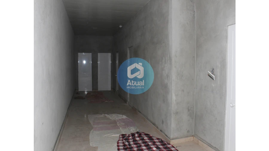 Loja para Arrendamento em Caldas de Vizela (São Miguel e São João) Foto 8