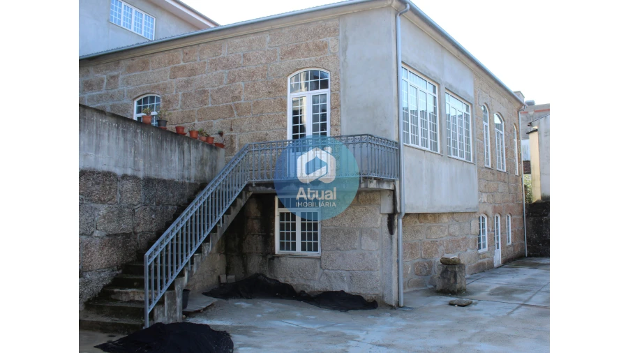 Loja para Arrendamento em Caldas de Vizela (São Miguel e São João) Foto 16