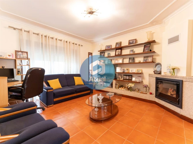 Moradia T5 para Venda em Tabuadelo e São Faustino Foto 17